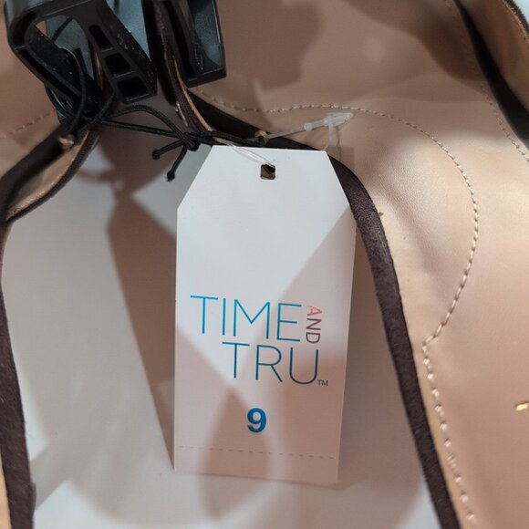 Time & Tru Womens Spiked Heel Pointed Toe Dress Shoe Size 9 Formal Brown New - Picture 3 of 5